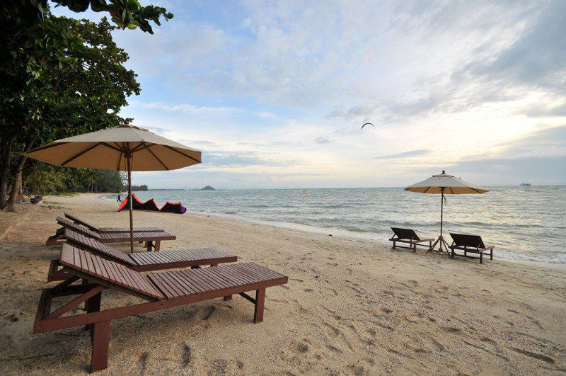 Grand Sea View Beach Resotel Lipa Noi Bagian luar foto