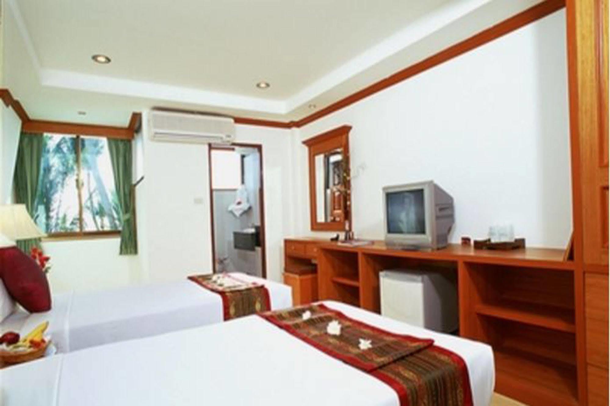 Grand Sea View Beach Resotel Lipa Noi Bagian luar foto