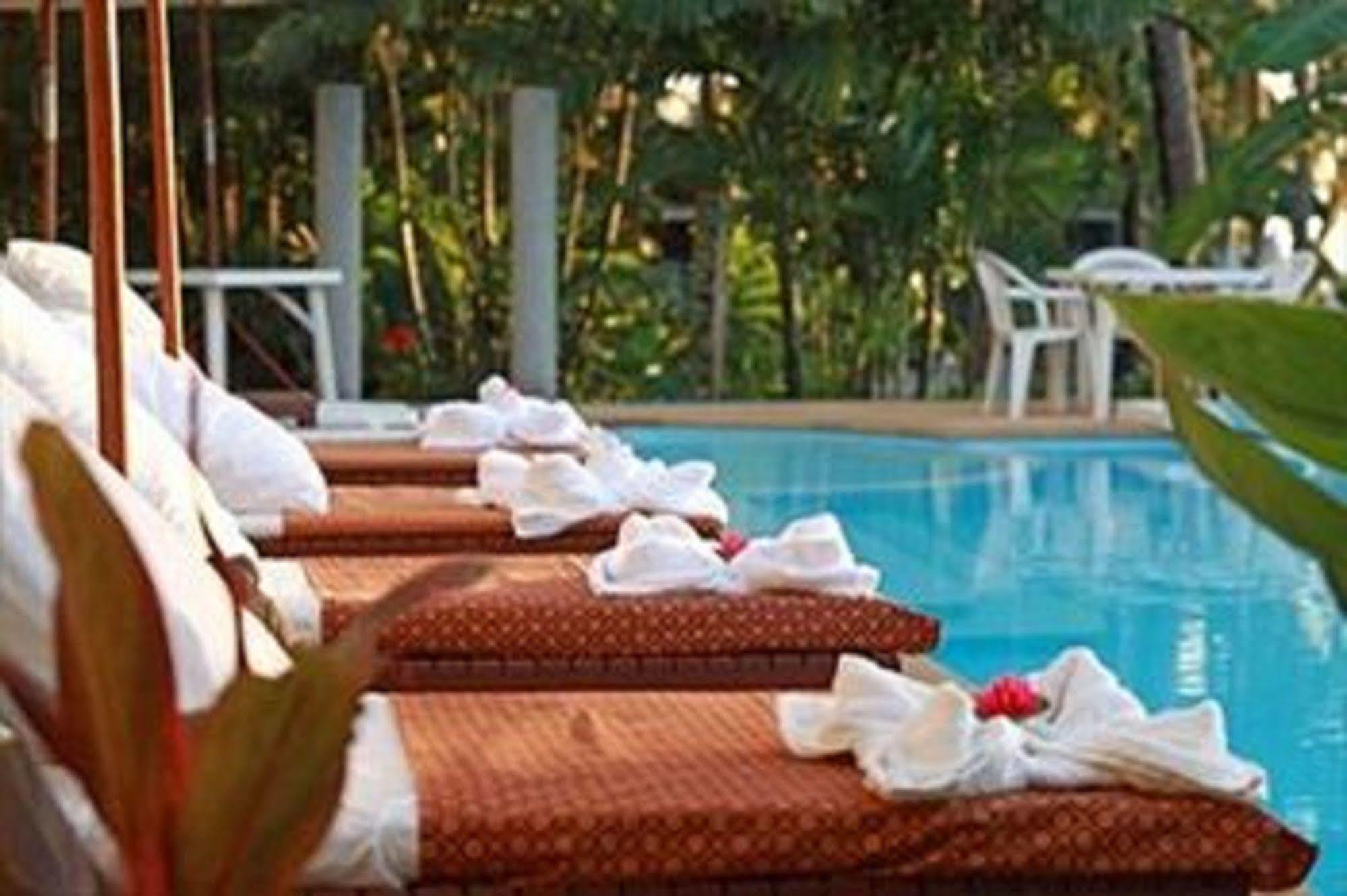 Grand Sea View Beach Resotel Lipa Noi Bagian luar foto